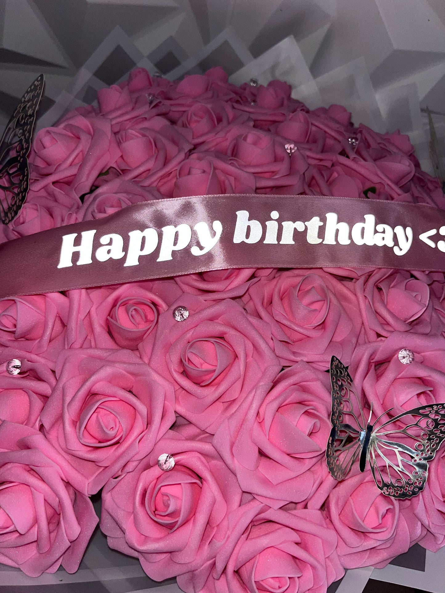 “Happy birthday” bouquet