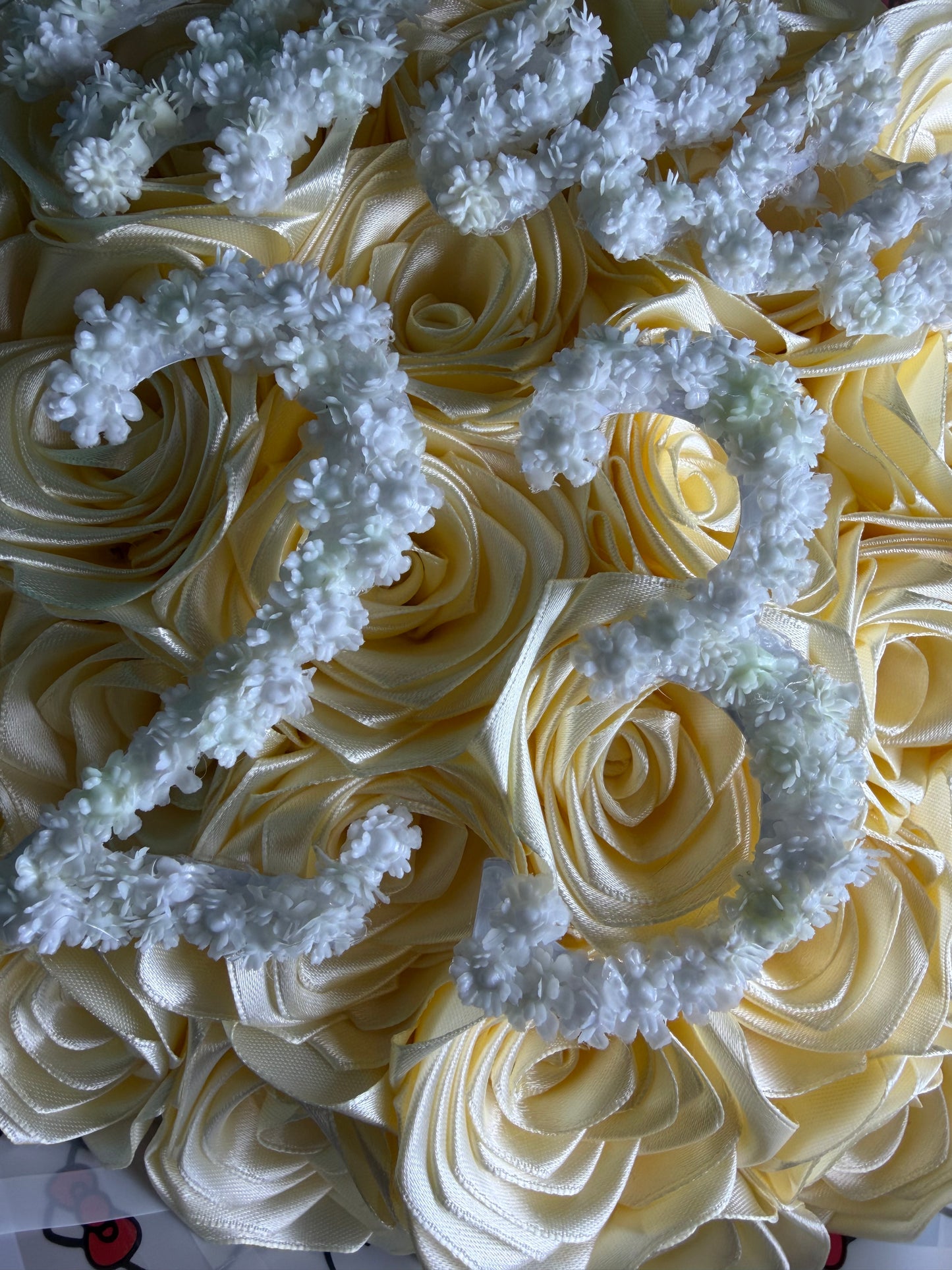 Hello kitty themed bouquet