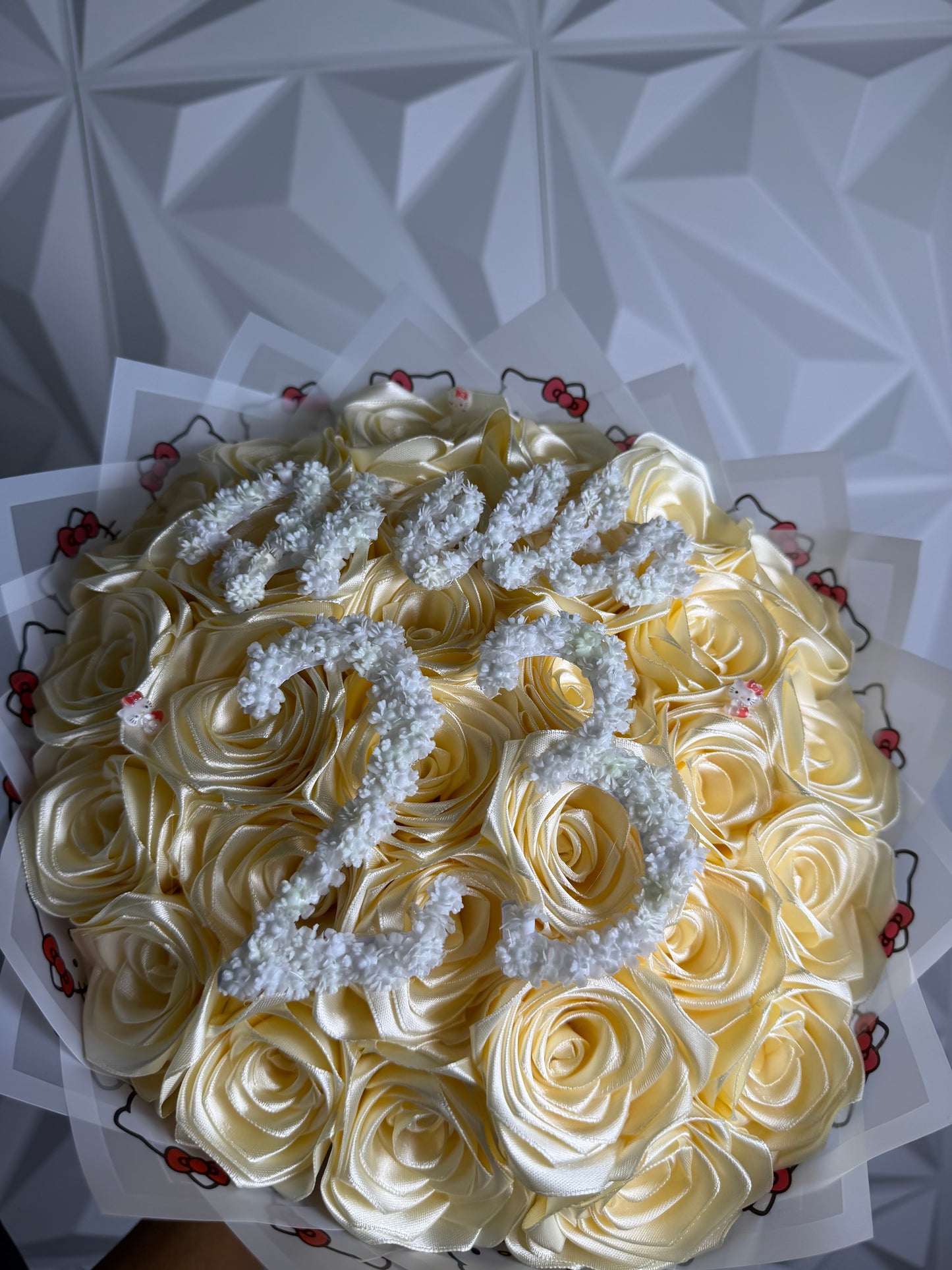 Hello kitty themed bouquet